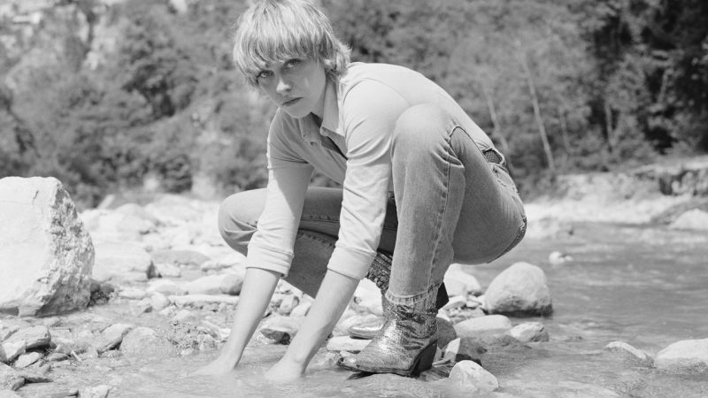 Milla, talent émergent du Valais, entre poésie, musique et atelier créatif