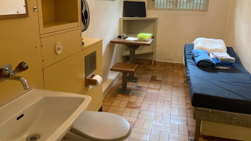 Crise dans la prison de Bellechasse : saturation et défis pour une infrastructure obsolète