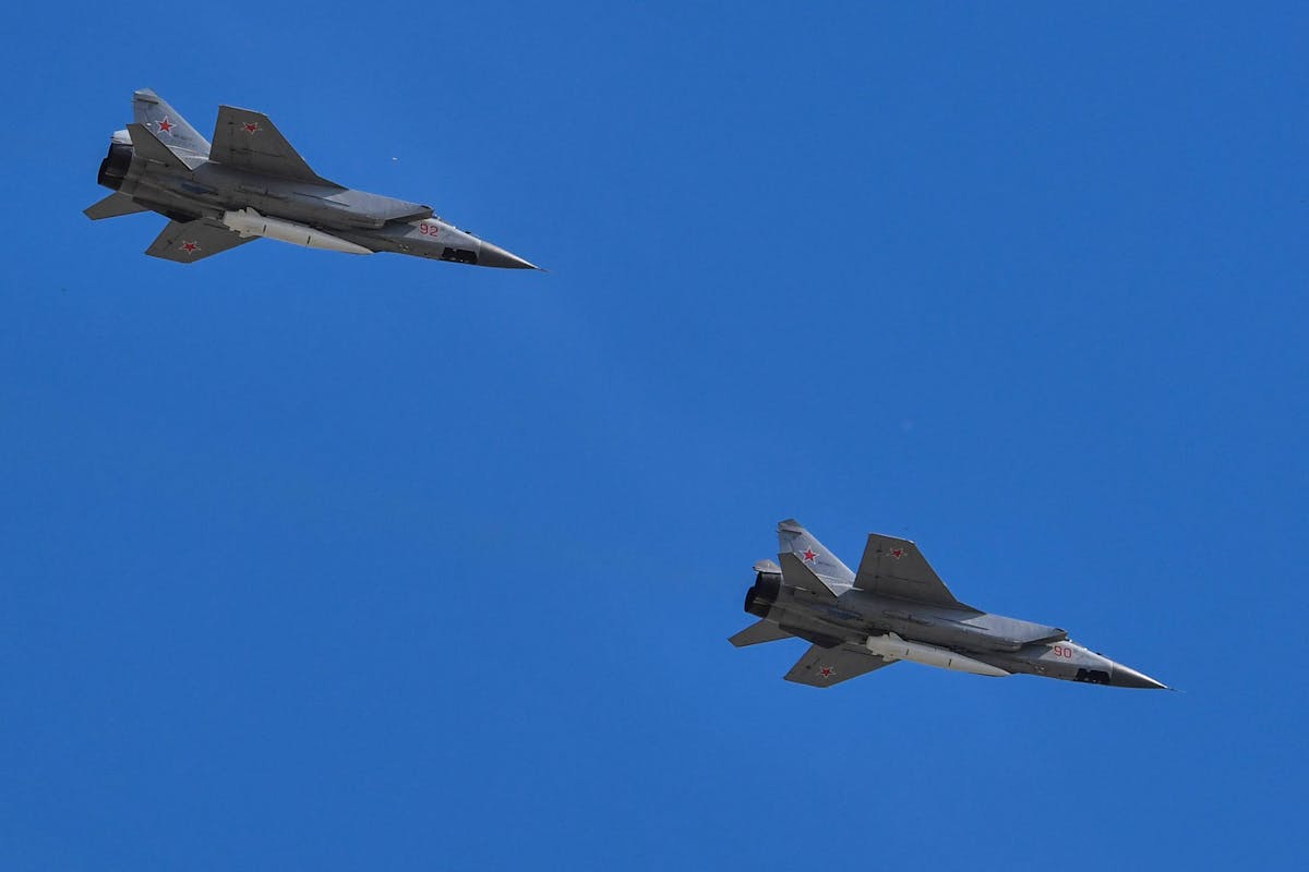 Incursion russe dans l’espace aérien estonien : trois MIG-31 interceptés, l’OTAN réagit et l’Estonie demande des consultations