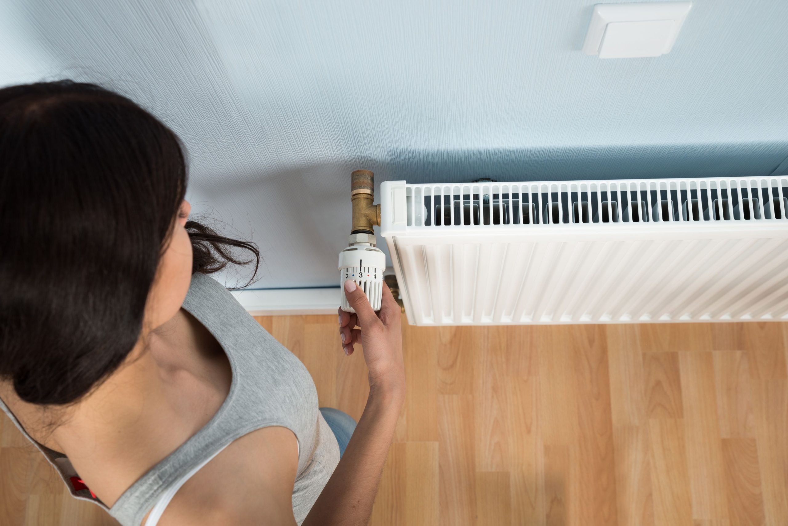 Chauffage en automne-hiver : quand l’allumer et comment éviter les dégâts, cadre légal et conseils pratiques