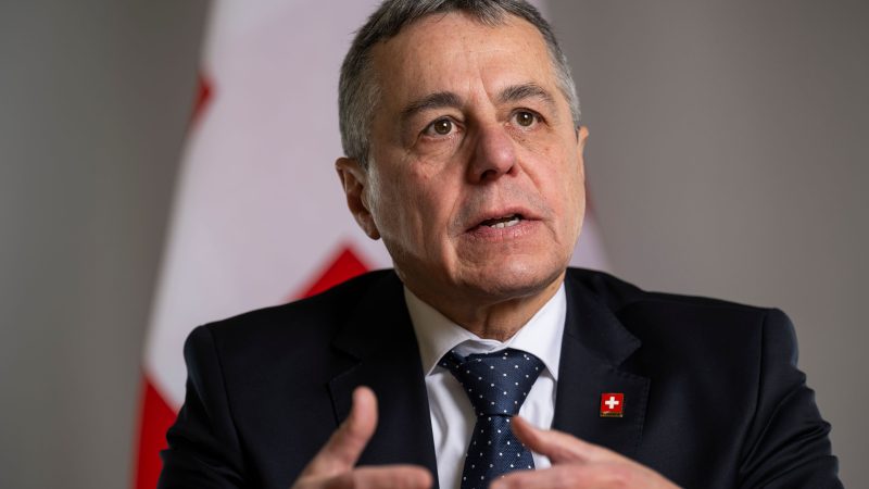 PLR favorable aux accords Suisse-UE après débat à Berne