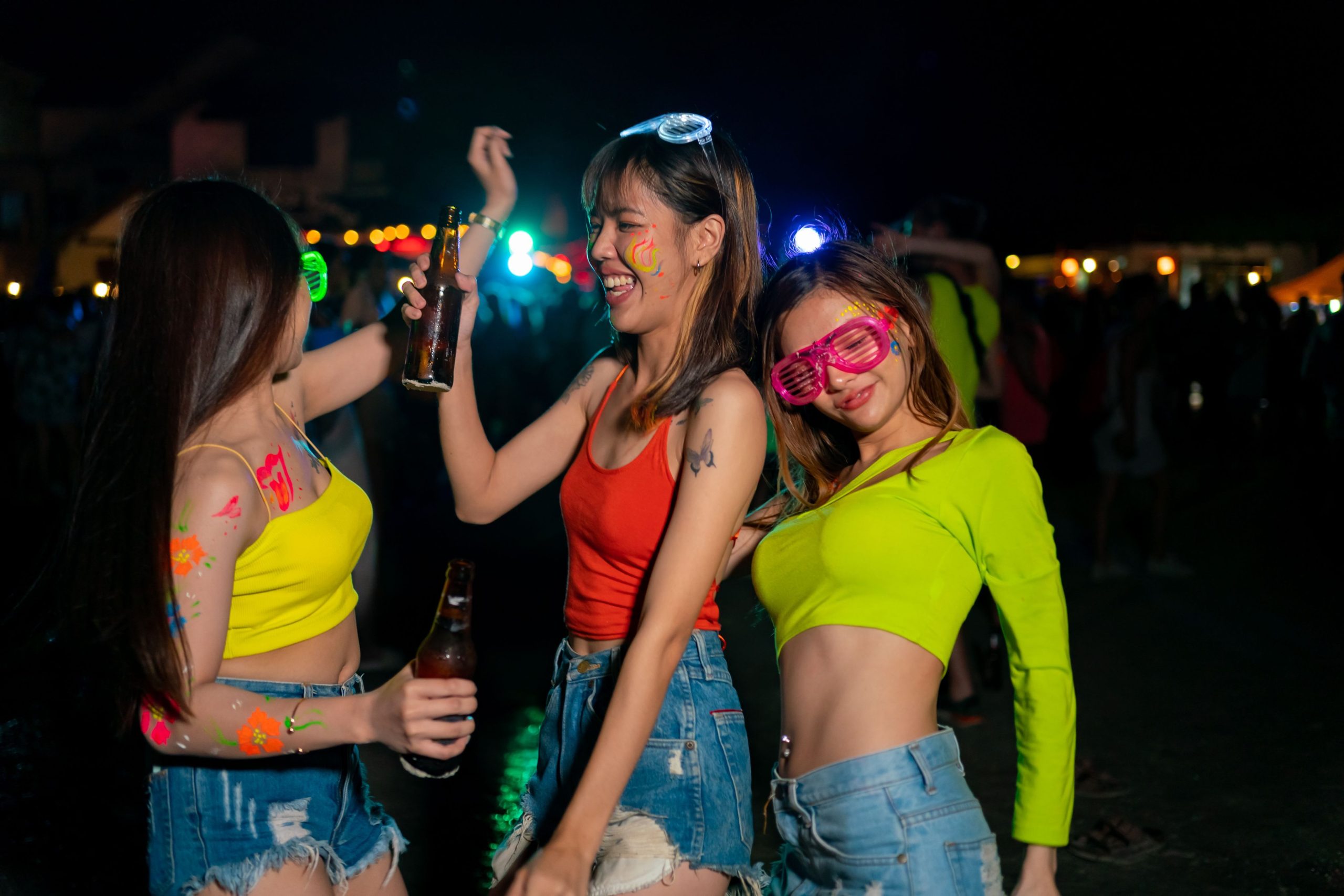 Thaïlande : durcissement de la loi sur l’alcool et amendes pour les touristes